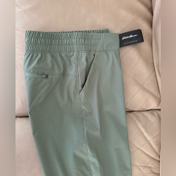 Eddie Bauer Track Stripe woven joggers. MSRP $70 - Picture 8 of 15